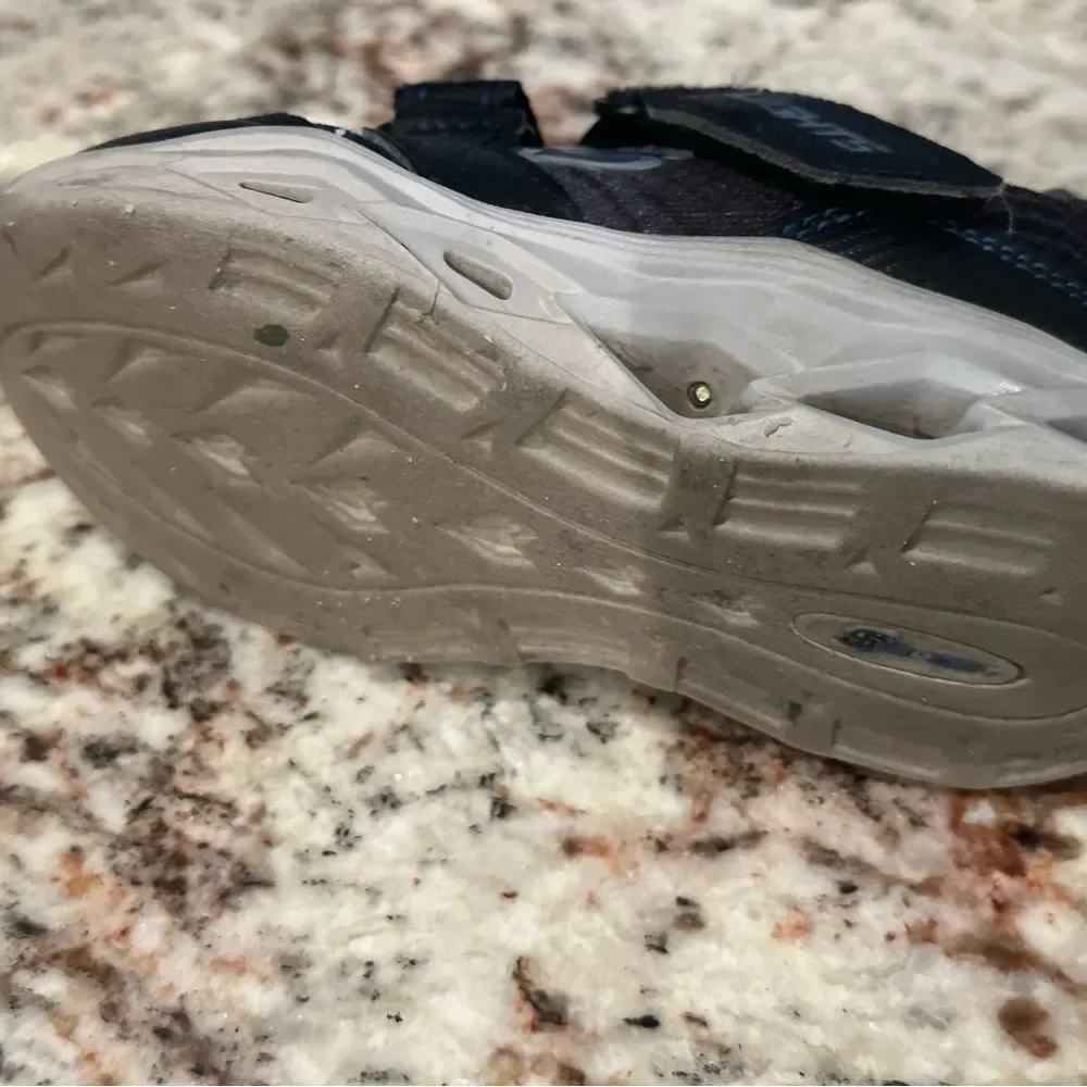 Skechers Kids' Black and Blue Light-Up Sneakers Size 6